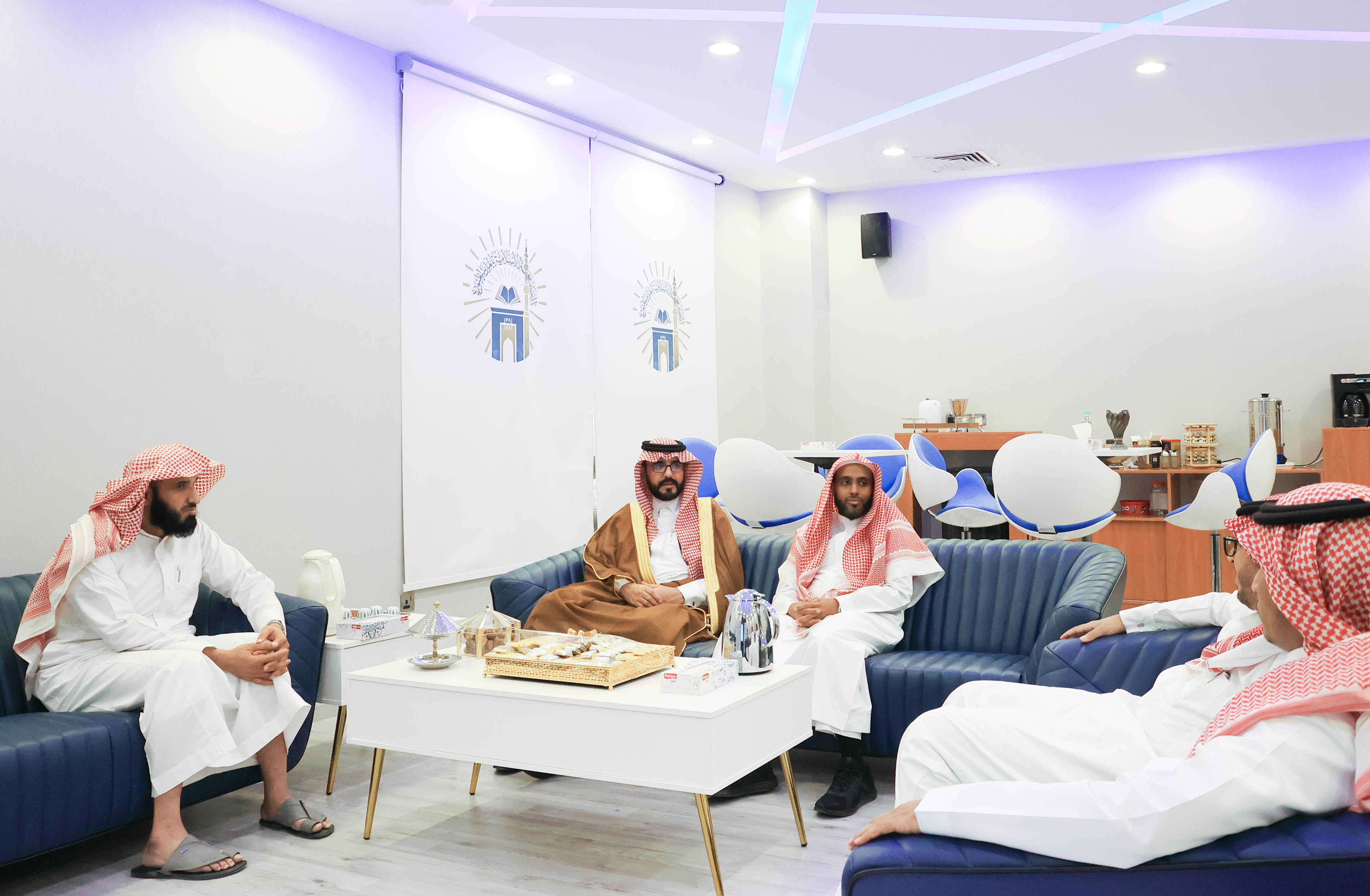 زيارة وكيل الجامعة الإسلامية‬ للدراسات العليا والبحث العلمي أ.د. نبيل الحارثي، لكلية القرآن الكريم وكلية الحديث الشريف.